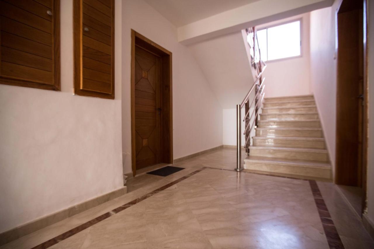 Luxury Beach Apartment - Romantic Weekend Getaway Agadir n'Ait Sa Exterior photo